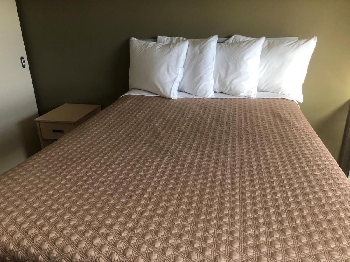 Two Bedroom Suite,928985077:JPEG